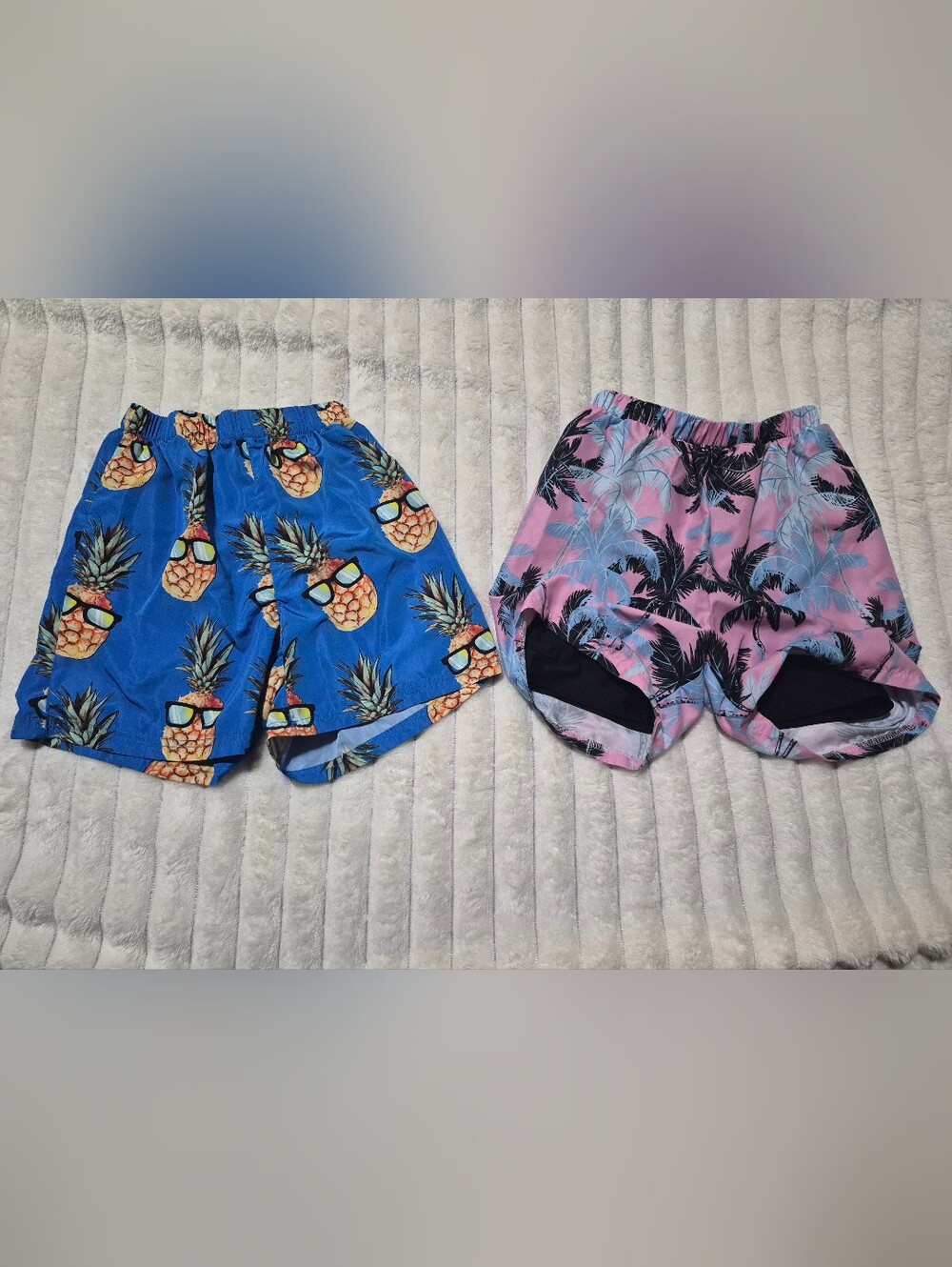 (2) Shorts / Swim Trunks Boys